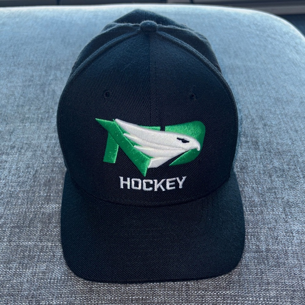 Nike UND Black and Green Hockey Cap